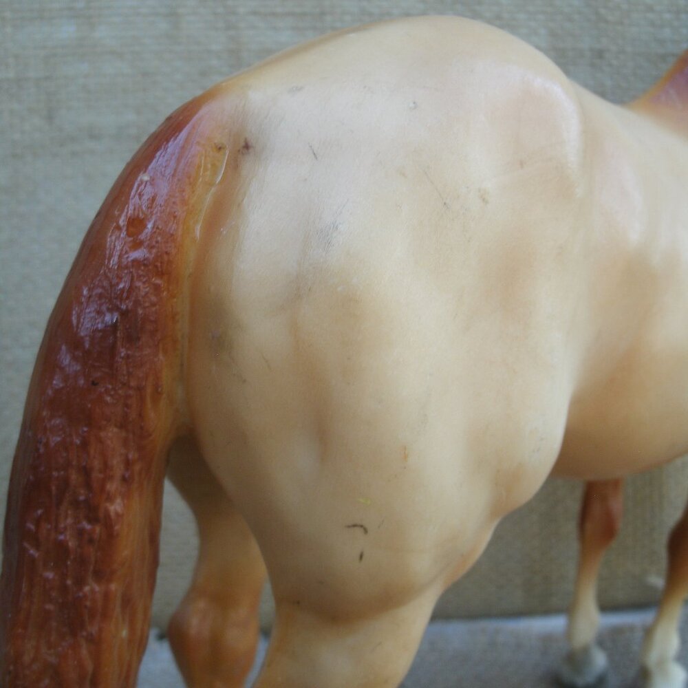 Vintage Breyer Quarter Horse Stallion Apricot Dun Model 705 - Picture 12 of 16